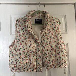 AMND Floral Women's Vest - Cream